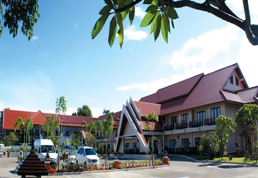 Daosavanh Resort&Spa Hotel Savannakhet Eksteriør bilde